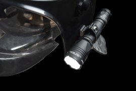 Uchwyt na hełm do latarek Armytek AHM-01 4