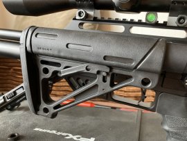 Recenzje: Kolba Hogue AR15 OMC Mil-Spec z tubusem - 2