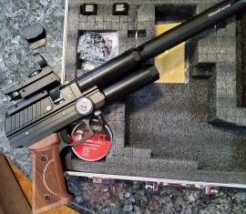 Recenzje: Pistolet wiatrówkowy Evanix Viper-X 5,5mm - 1