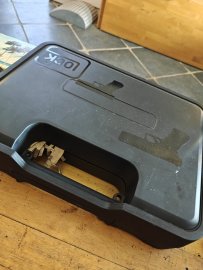 Recenzje: Kufer na pistolet 30,2x22x6 - 1