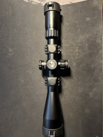 Recenzje: Luneta celownicza Valiant Lynx 6-24x50 SF SIR Mil-Dot - 2