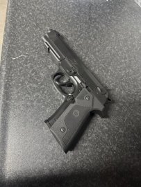 Recenzje: Pistolet pneumatyczny Umarex Beretta Elite II 4,5 mm - 1