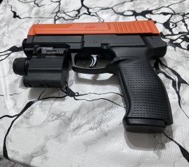 Recenzje: Laserowy celownik Venox Flash zielony z latarką LED - 2