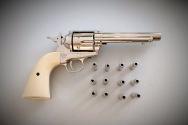 Recenzje: Wiatrówkowy rewolwer Umarex Colt SAA .45 Diabolo nikiel 4,5 mm - 1