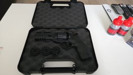 Recenzje: Kufer na pistolet 30,2x22x6 - 1