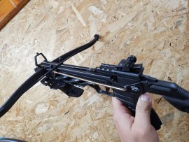 Recenzje: Pistoletowa kusza Beast Hunter Aligator TCS2 czarna - 1