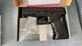 Recenzje: Pistolet wiatrówkowy Umarex Beretta APX 4,5mm - 1