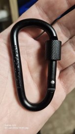 Recenzje: Karabinek Black Strong - 1