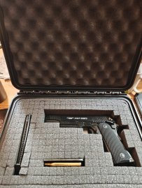 Recenzje: Kufer na pistolet Strong 32x22,5x8 - 1