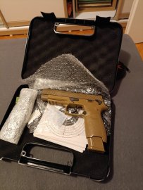 Recenzje: Kufer na pistolet 30,2x22x6 - 2