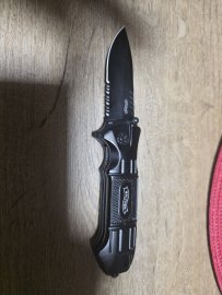 Recenzje: Nóż Walther Black Tac BTK - 1