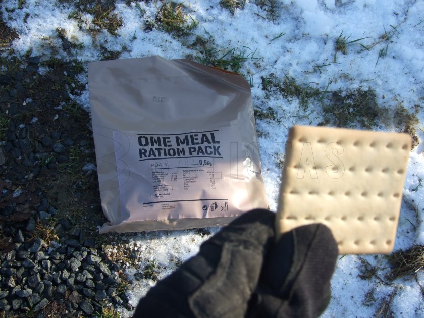 MRE One Meal, Menu V – Kurczak aji 4