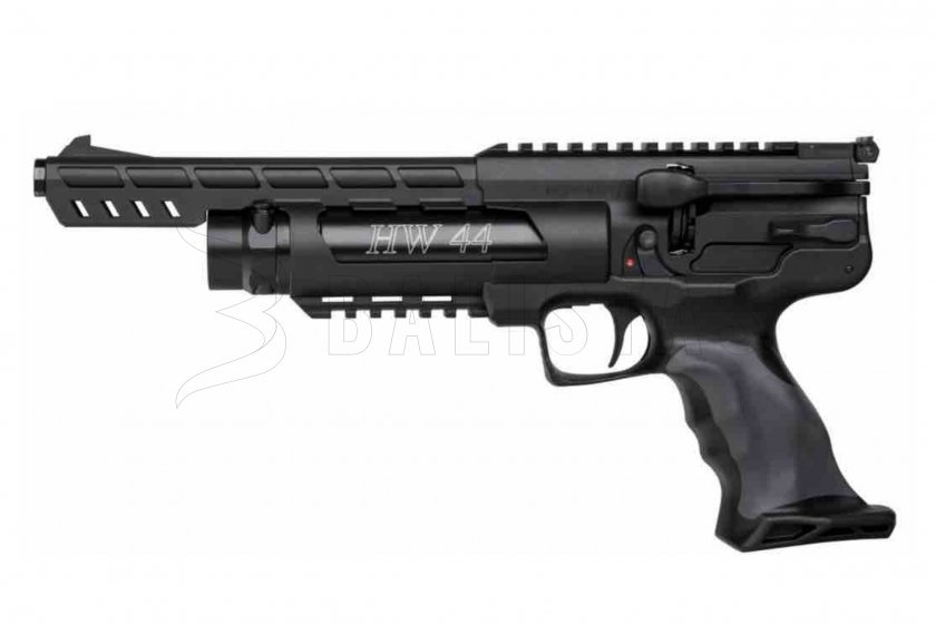 HW44 02.jpg